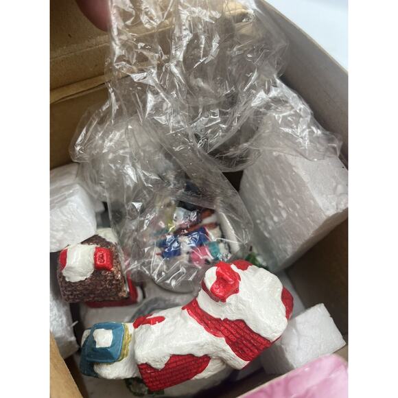 Vintage 1995 Christmas Revolving Musical Figurine Jingle Bells - With BOX - Picture 6 of 6